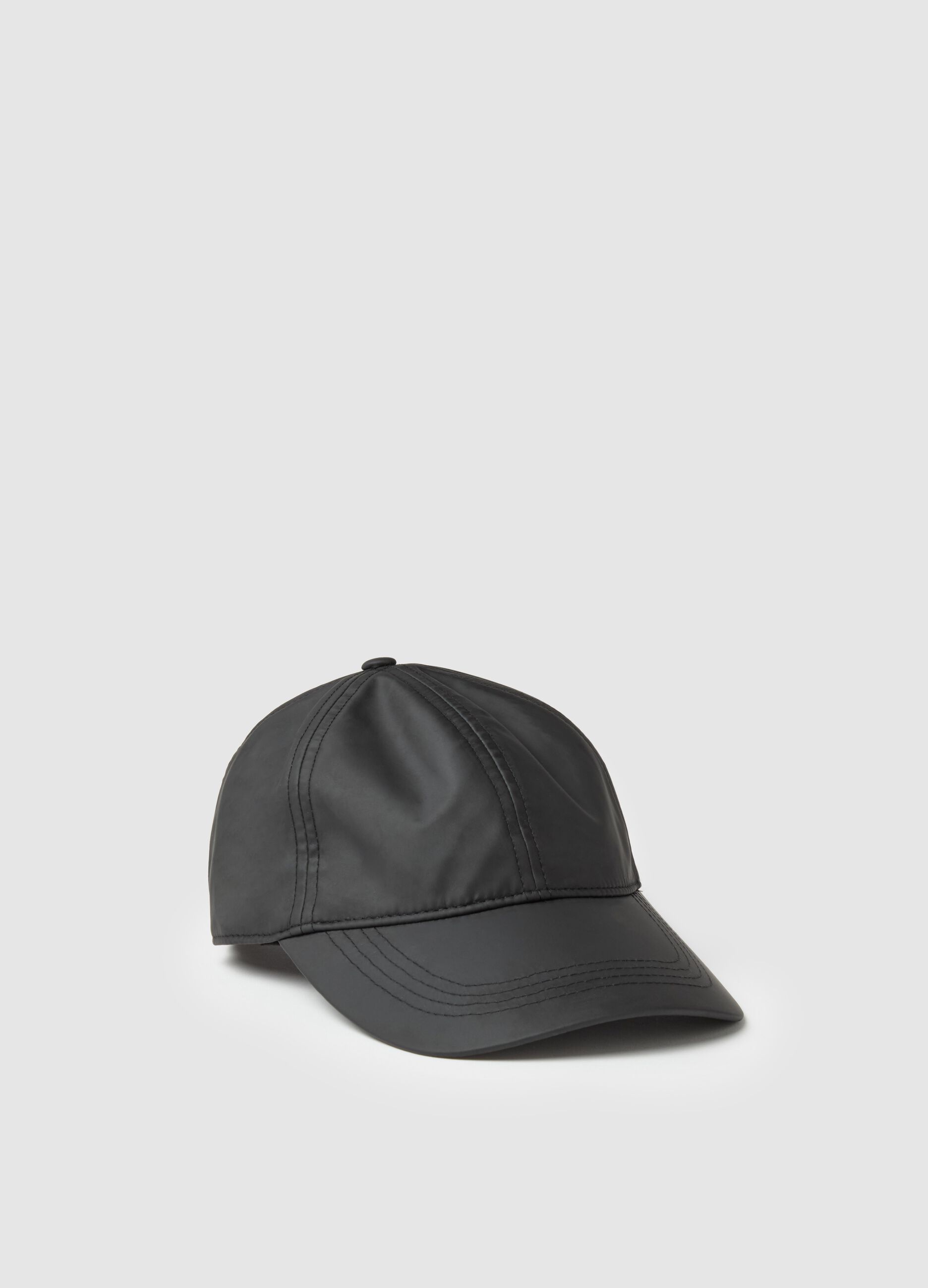 Waterproof baseball cap