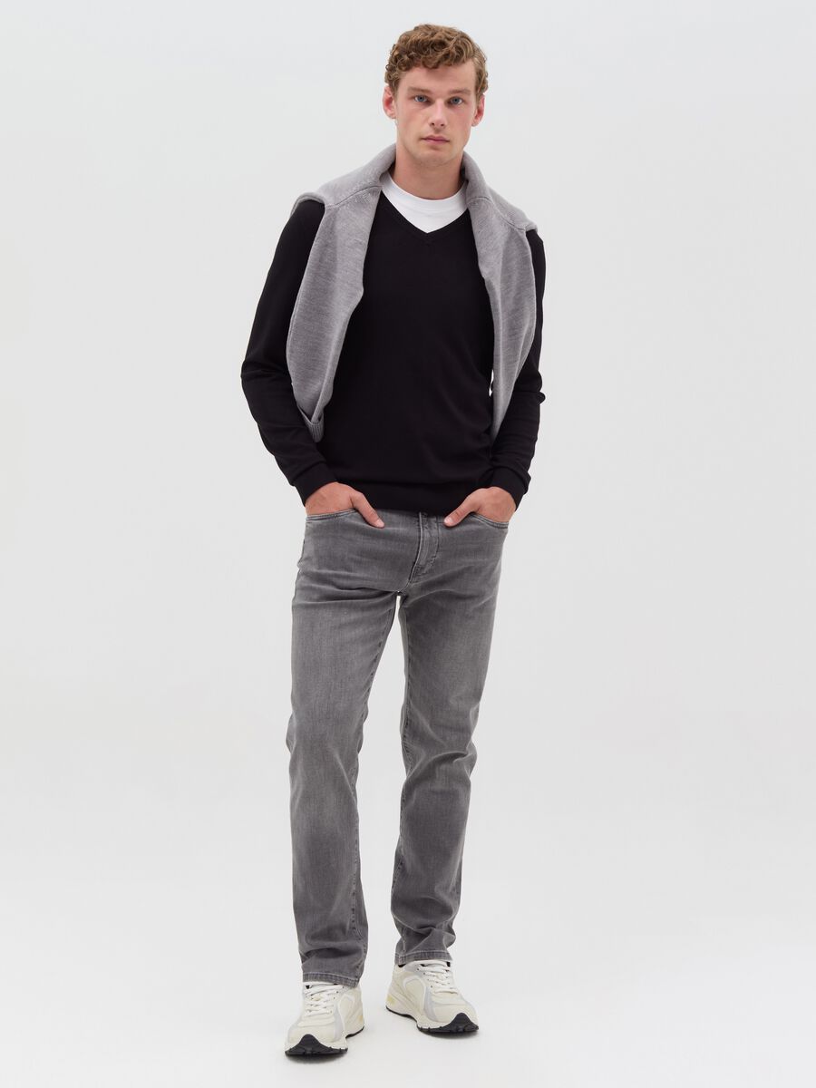Regular-fit cross-hatch cotton jeans_0