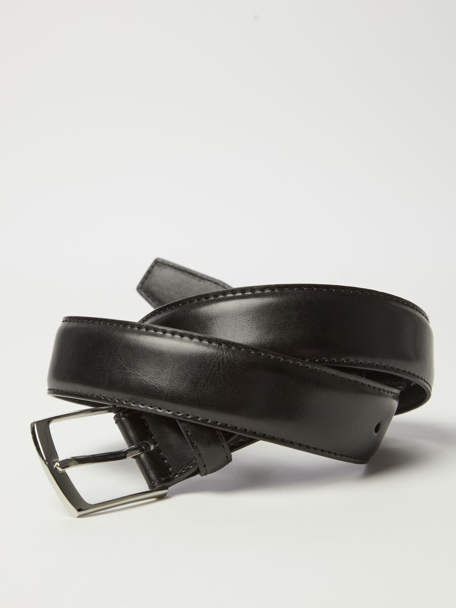 Belt with shiny buckle_2