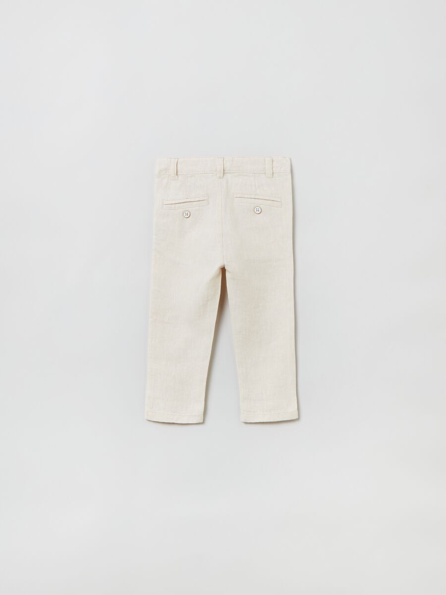 Pantaloni in lino con bretelle_1