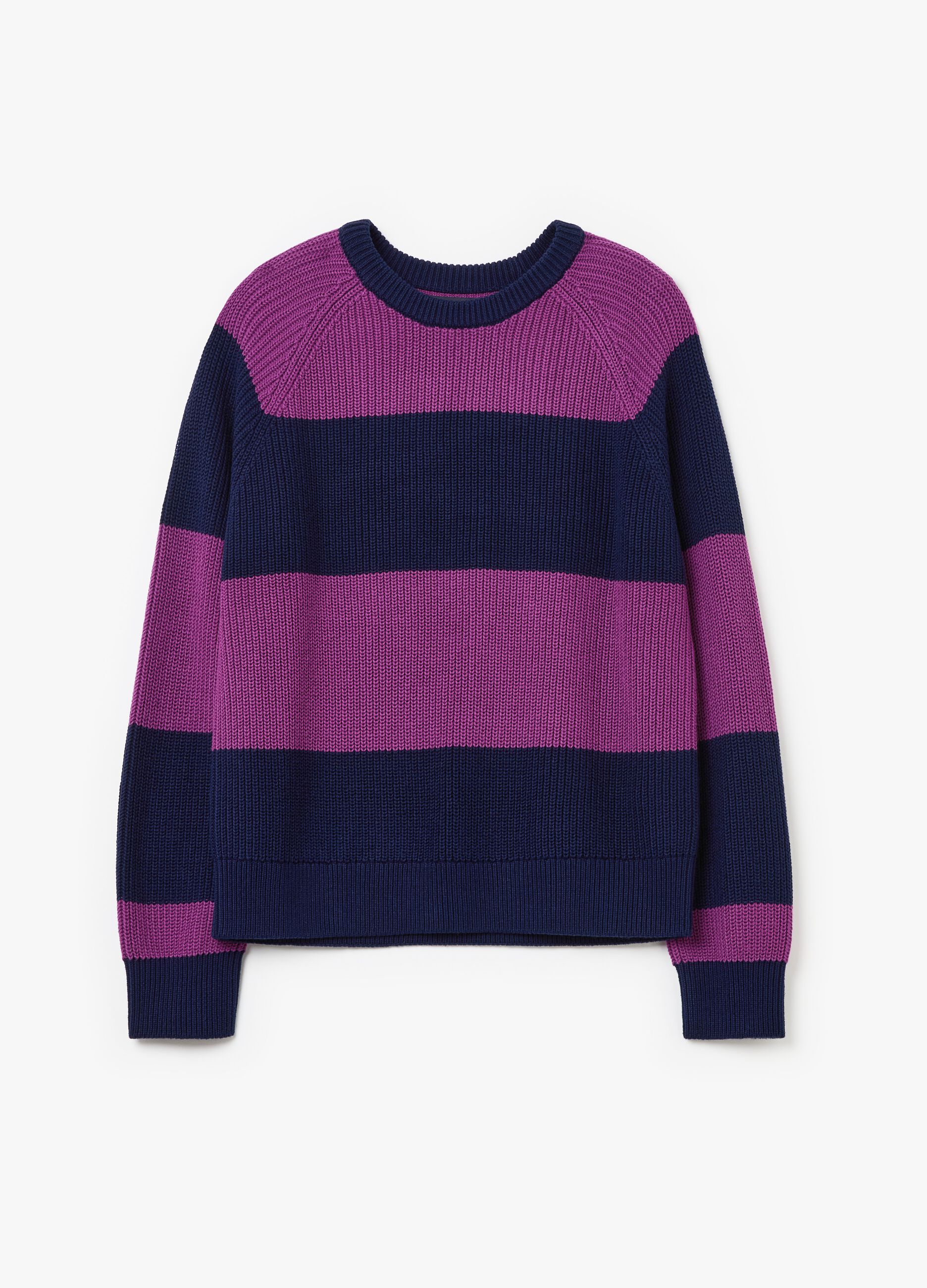 Striped pullover with raglan sleeves