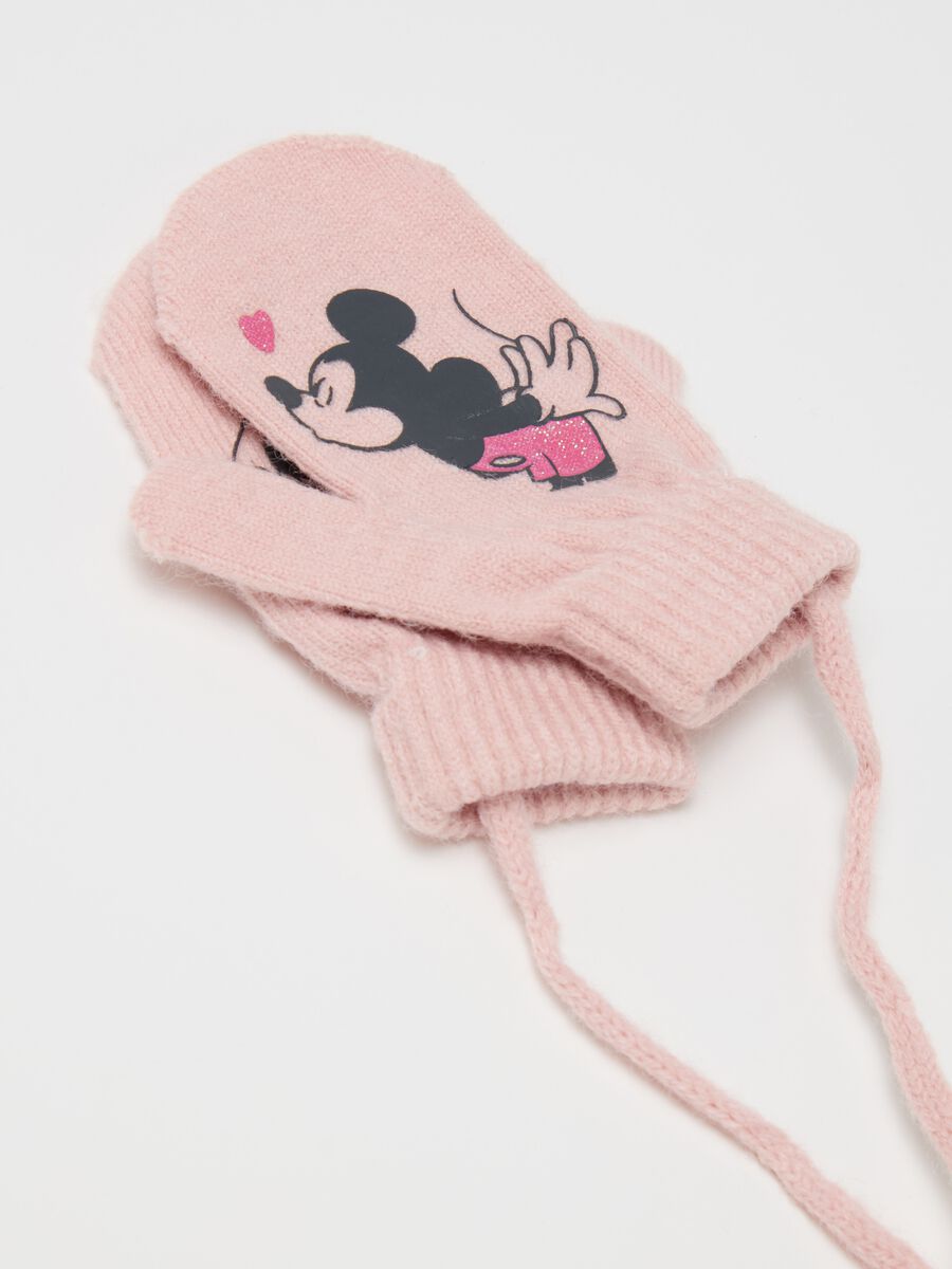 Mittens with cord and Minnie and Mickey Mouse print_2