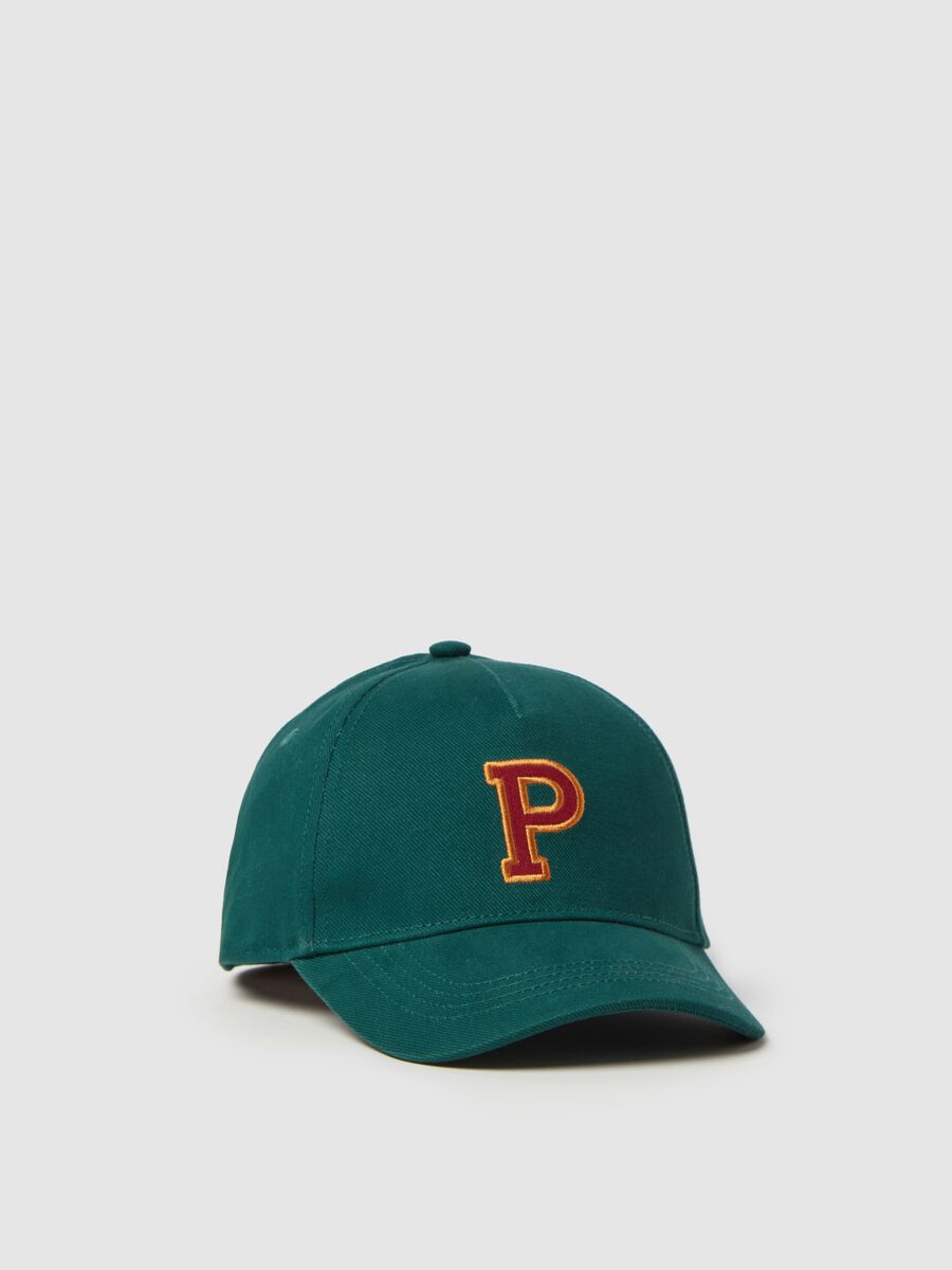 Baseball cap with logo patch_0