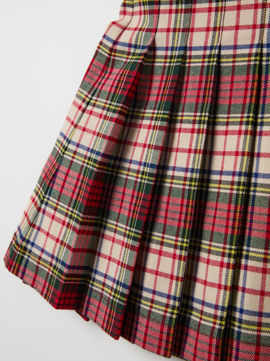 Pleated skirt with tartan pattern_2