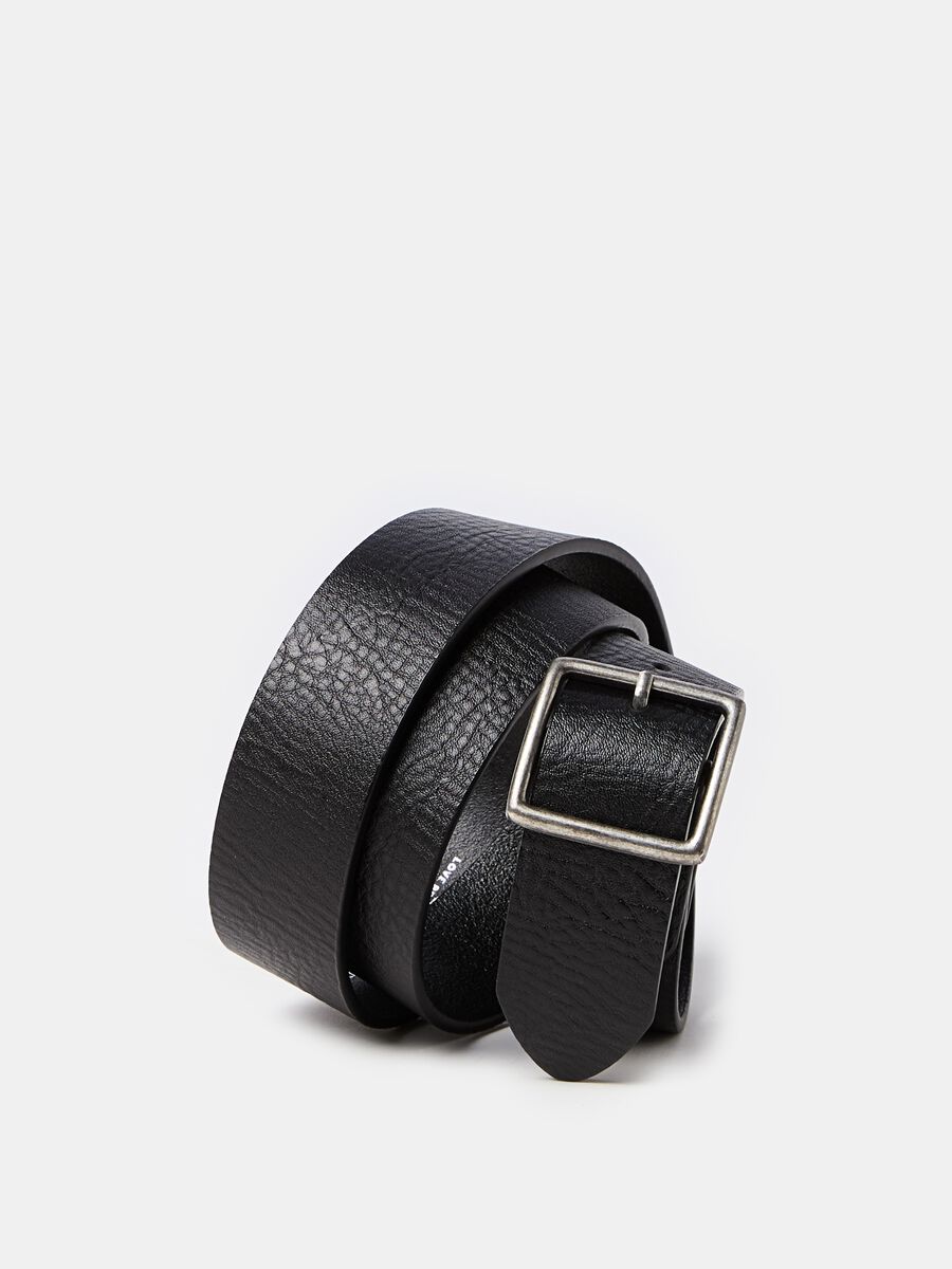 Textured leather belt_0