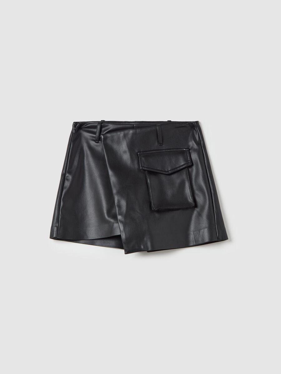 Skort effetto lucido con tasche_0