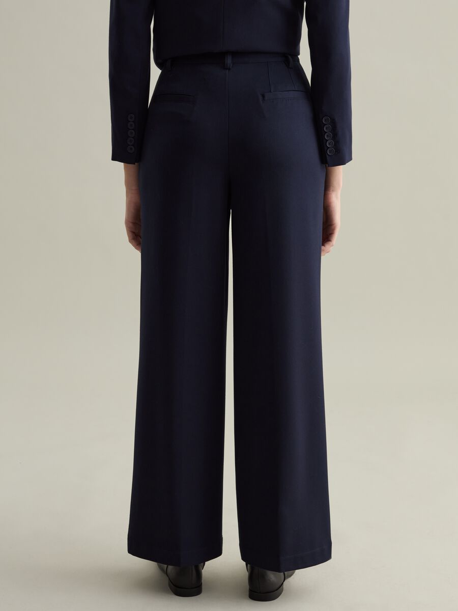 Contemporary wide-leg trousers with buttons_2