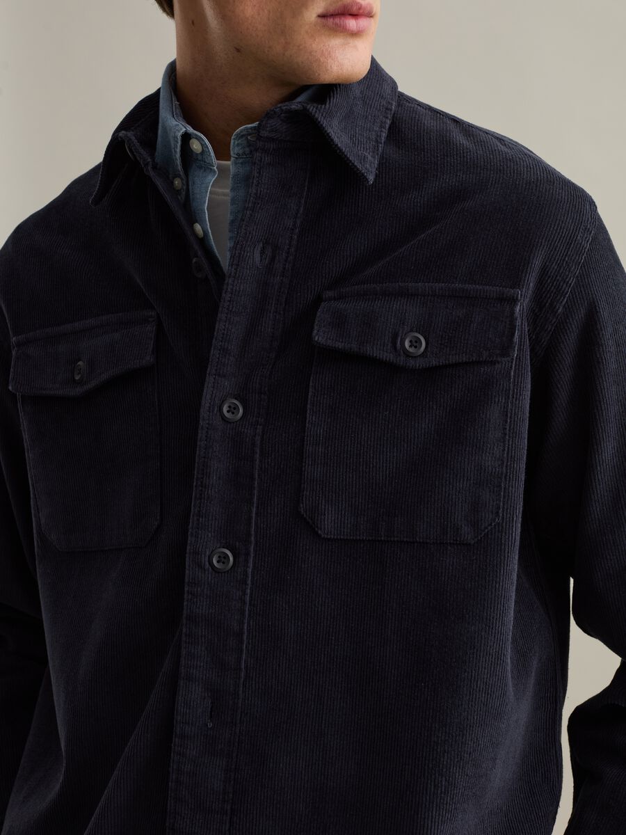 Corduroy shirt with pockets_3