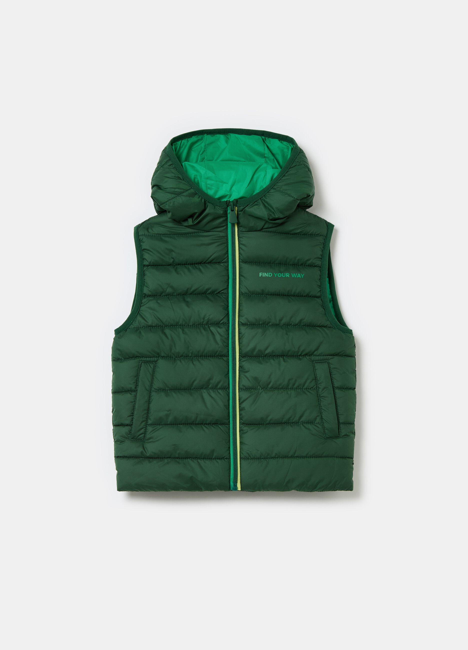 Ultralight reversible gilet with ripstop weave