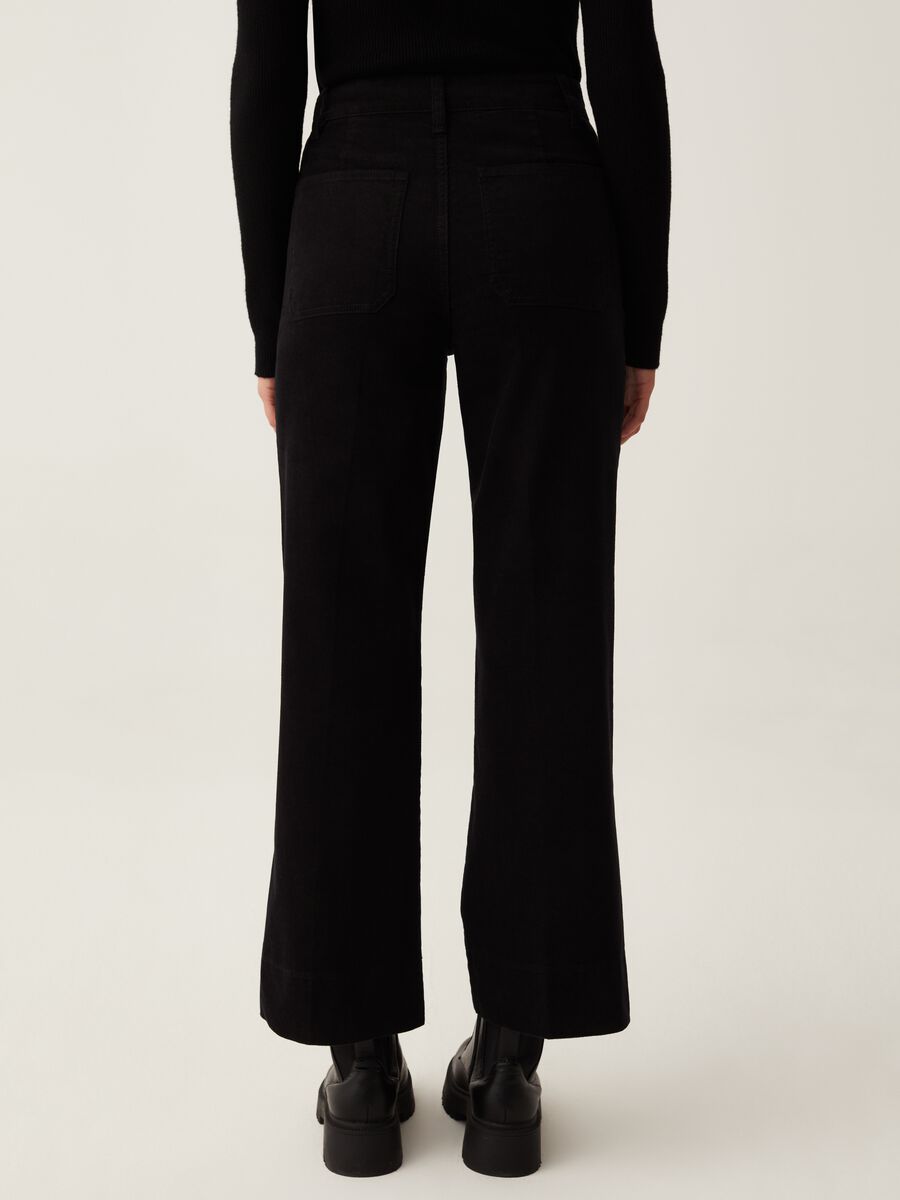 Flare-fit cropped trousers in corduroy_2