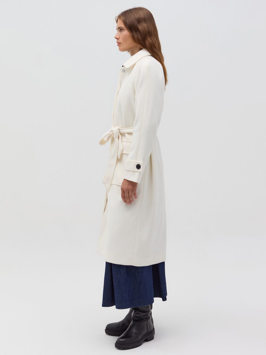 Long coat with belt_3