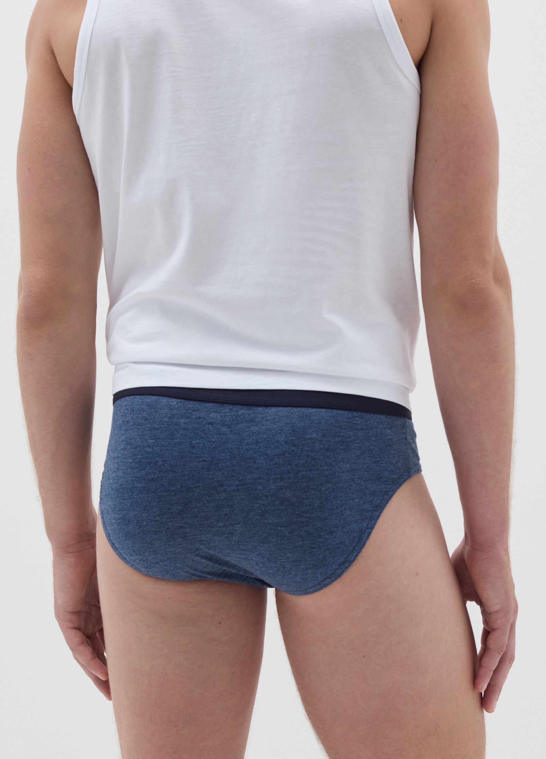 Five-pack briefs in organic cotton with external elastic