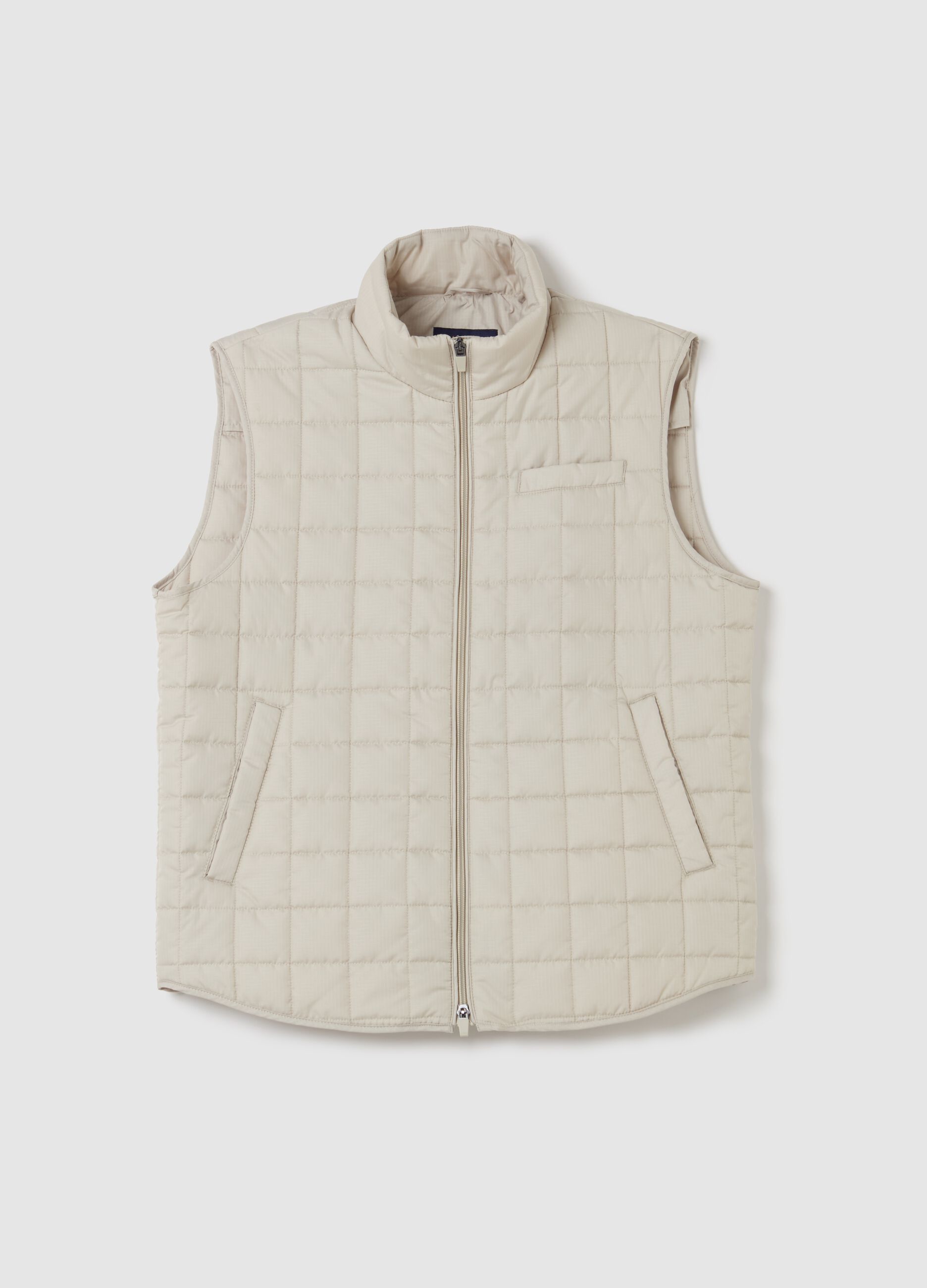 Contemporary gilet with ripstop weave