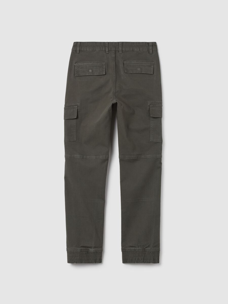 Pantalone cargo in twill stretch_1