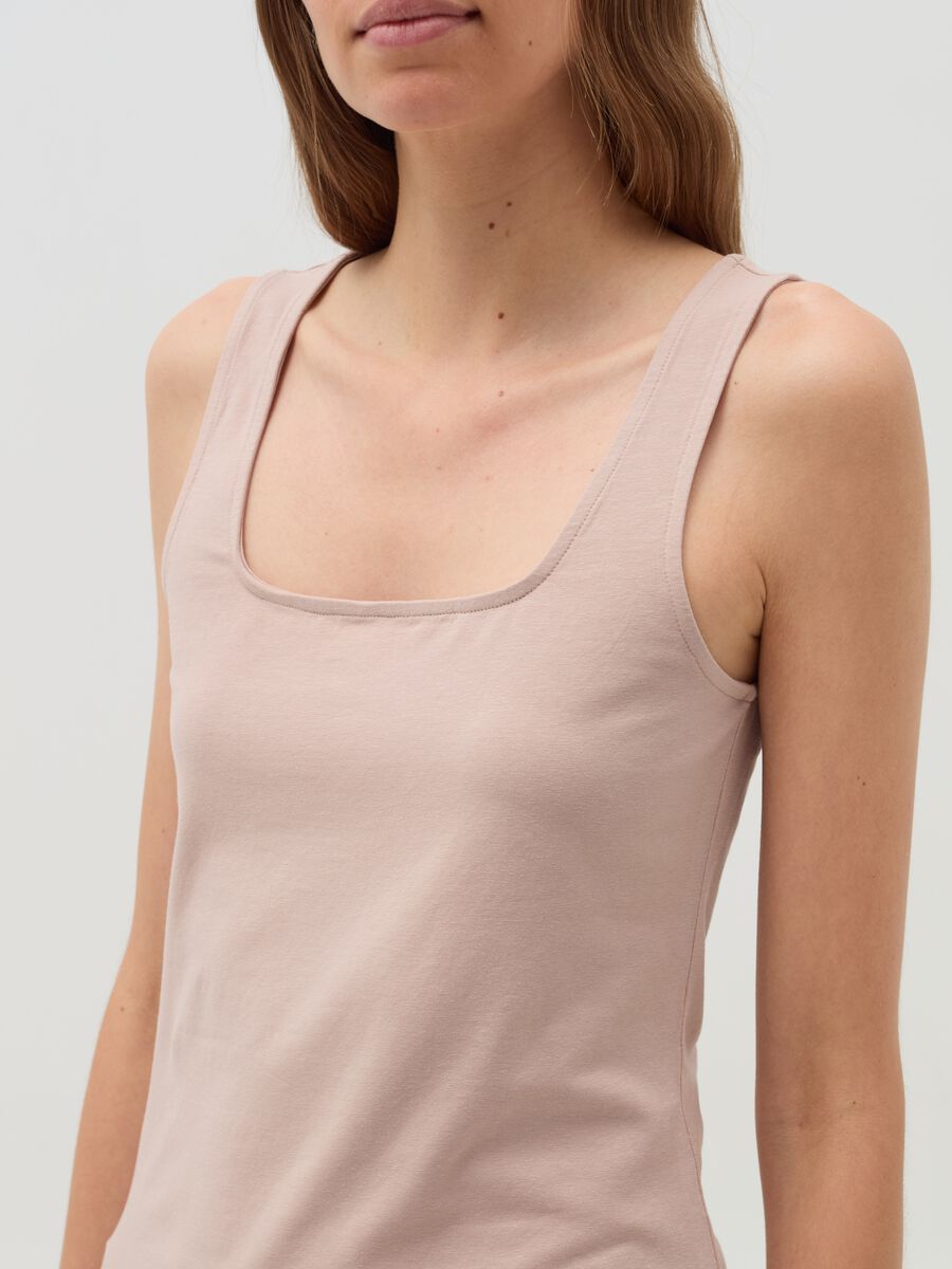 Tank top with square neck_3