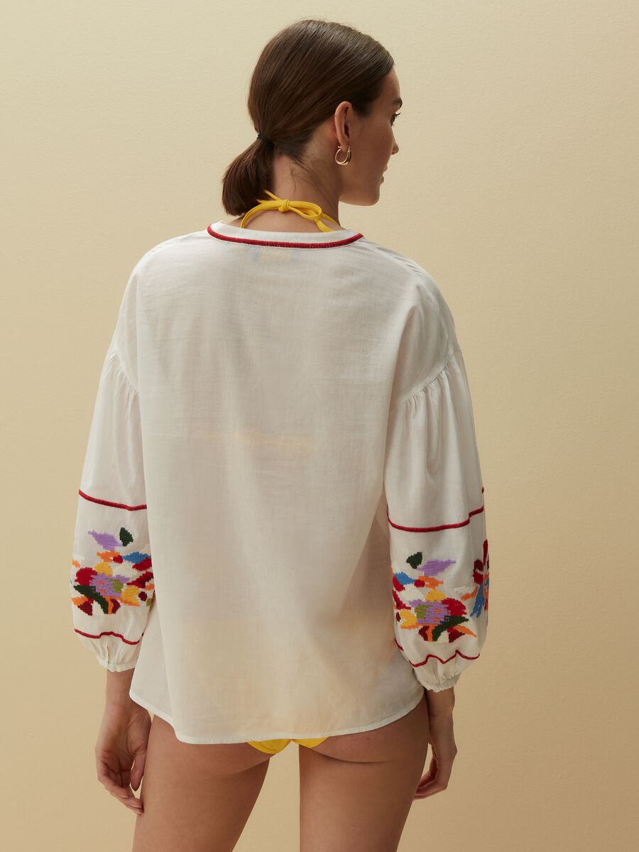 Voile shirt with floral embroidery_2