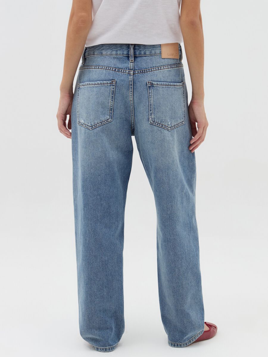 Slouchy-fit jeans with fading_2