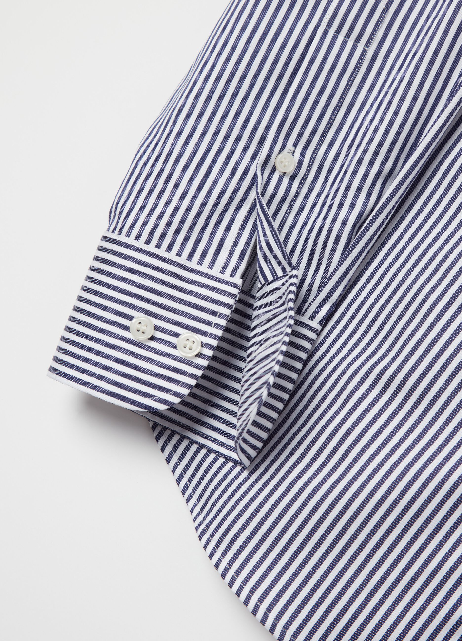 Slim-fit shirt with double-twist stripes