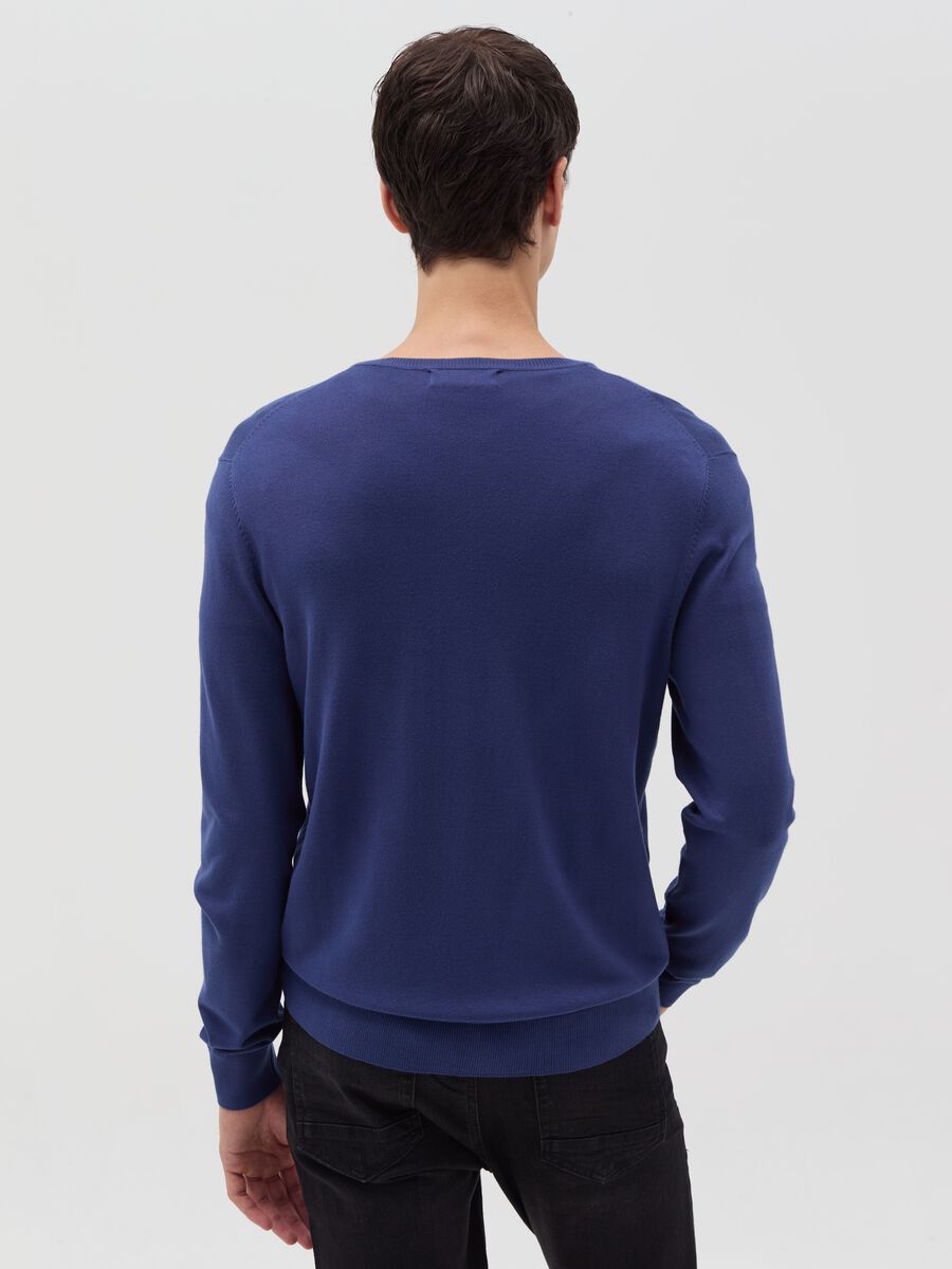 V-neck pullover_2