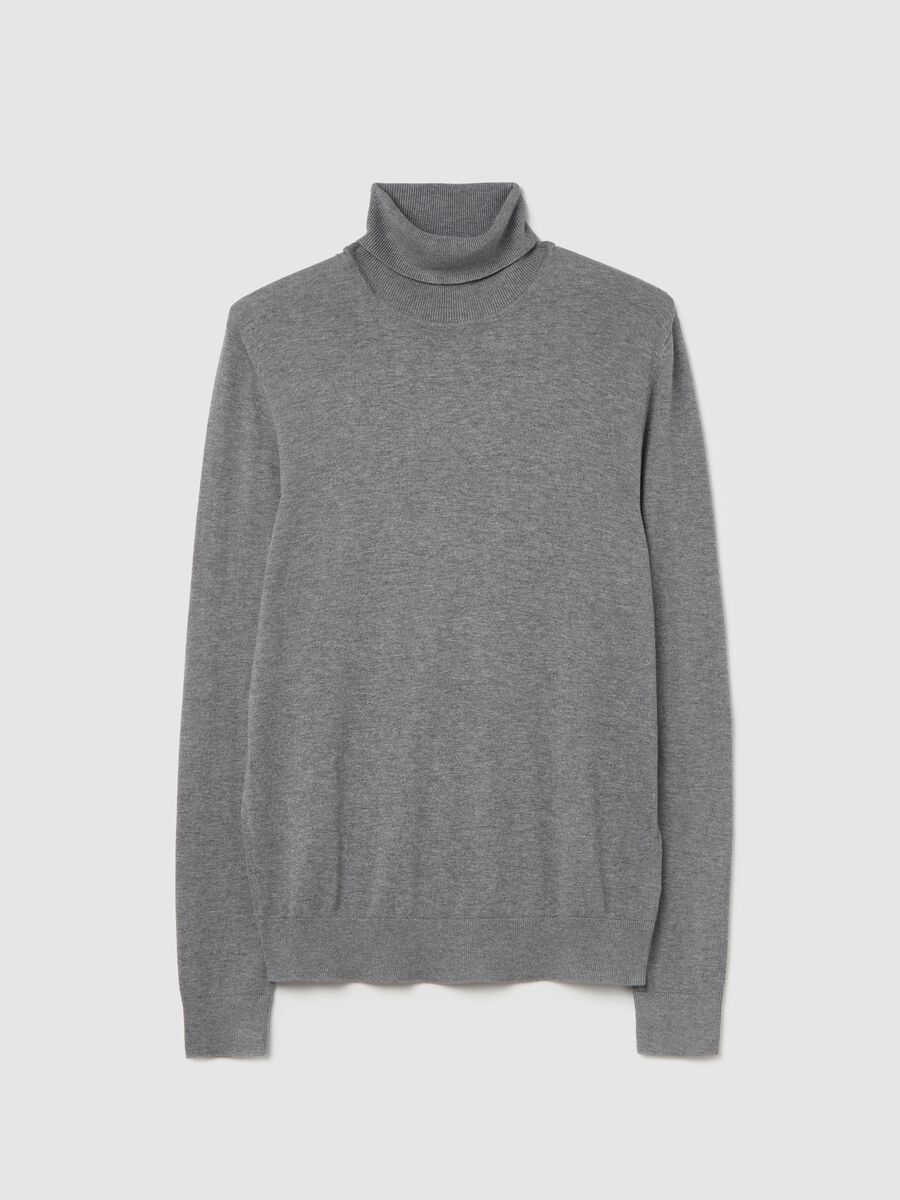 Pullover with high neck_4