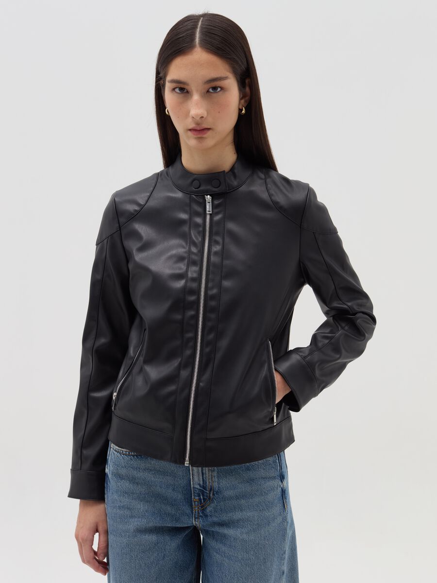 Full-zip biker jacket with buttons on the neck_1