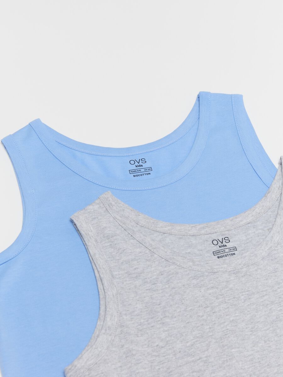 Two-pack racerback vests with round neck_2