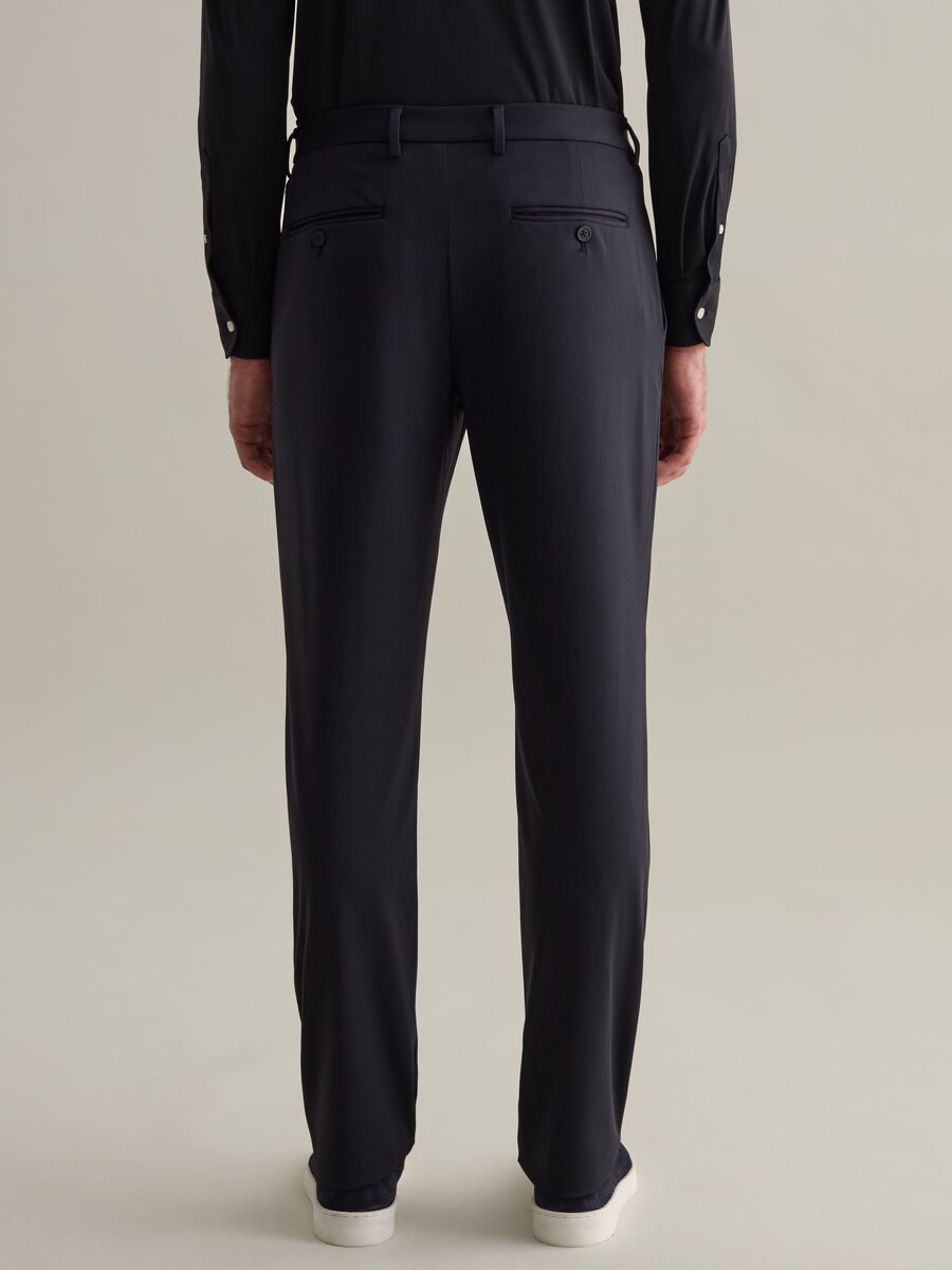 Contemporary chino trousers in technical fabric_2