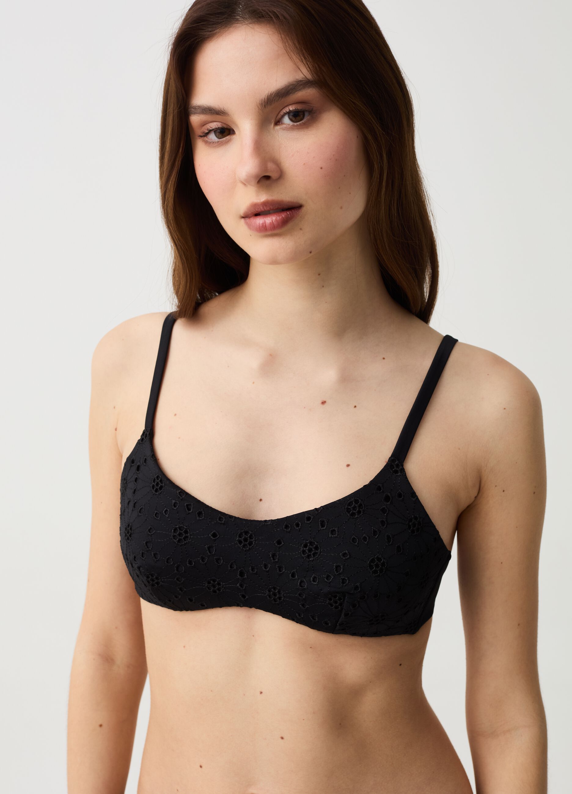 Ovs Top bikini bralette in sangallo