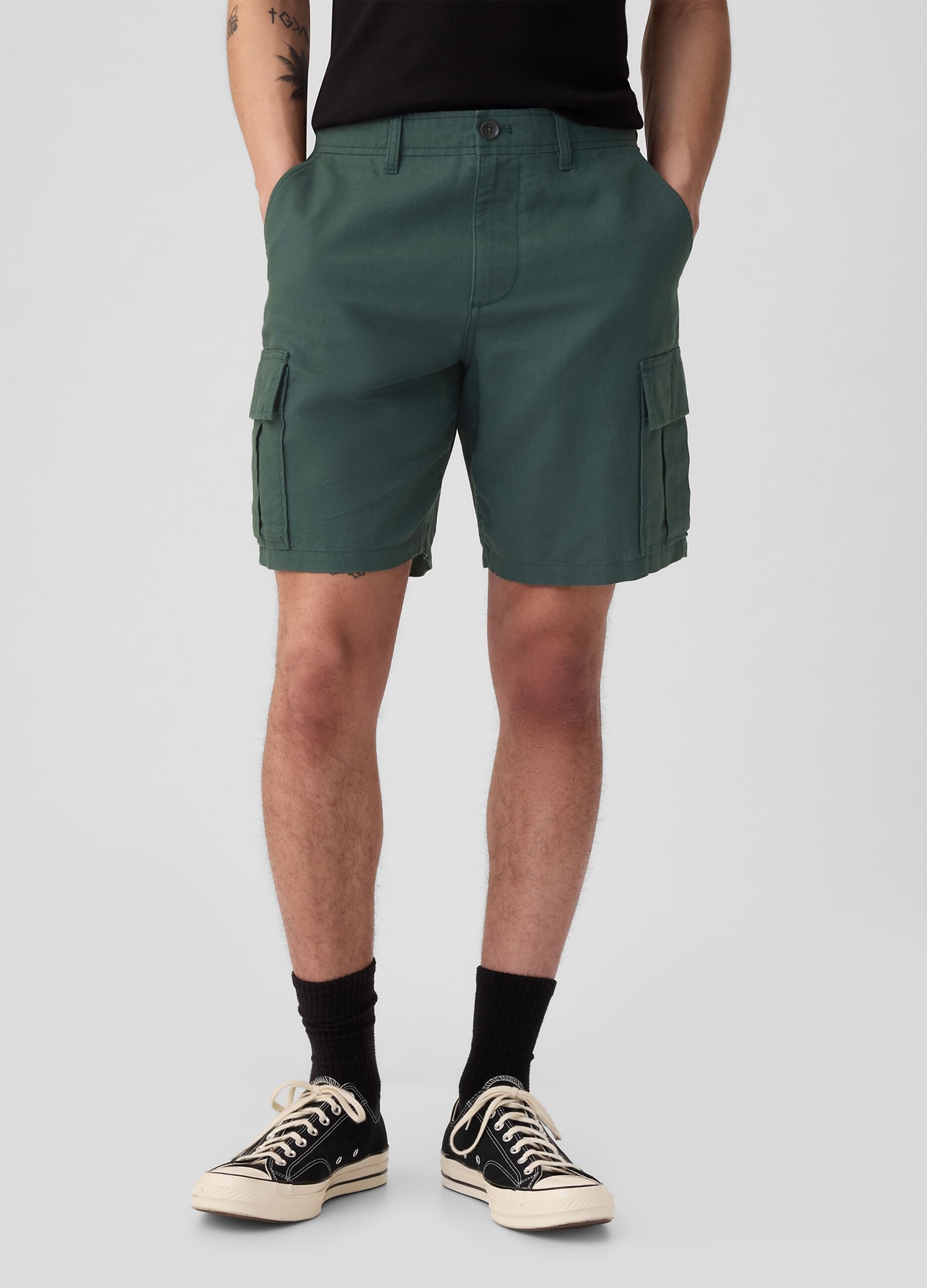 Cargo Bermuda shorts in linen and cotton