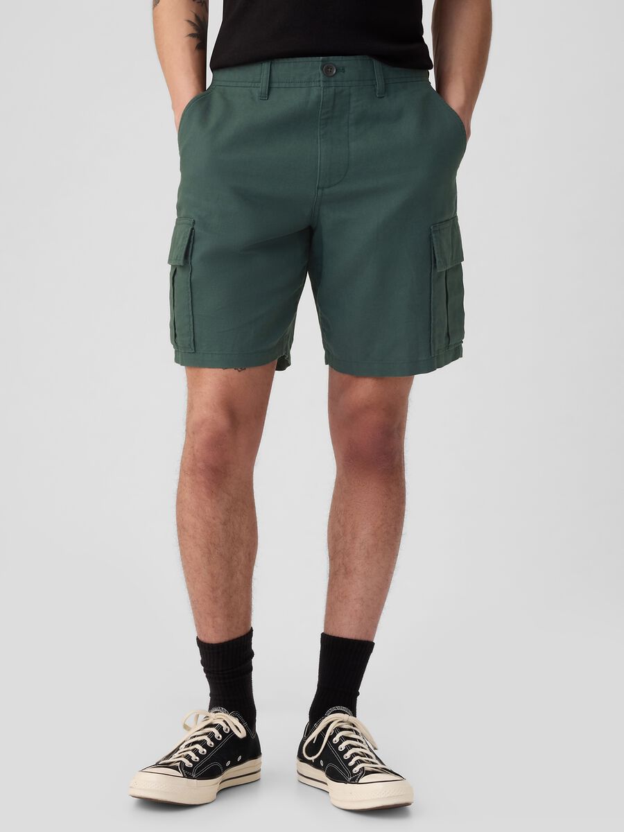 Cargo Bermuda shorts in linen and cotton_1