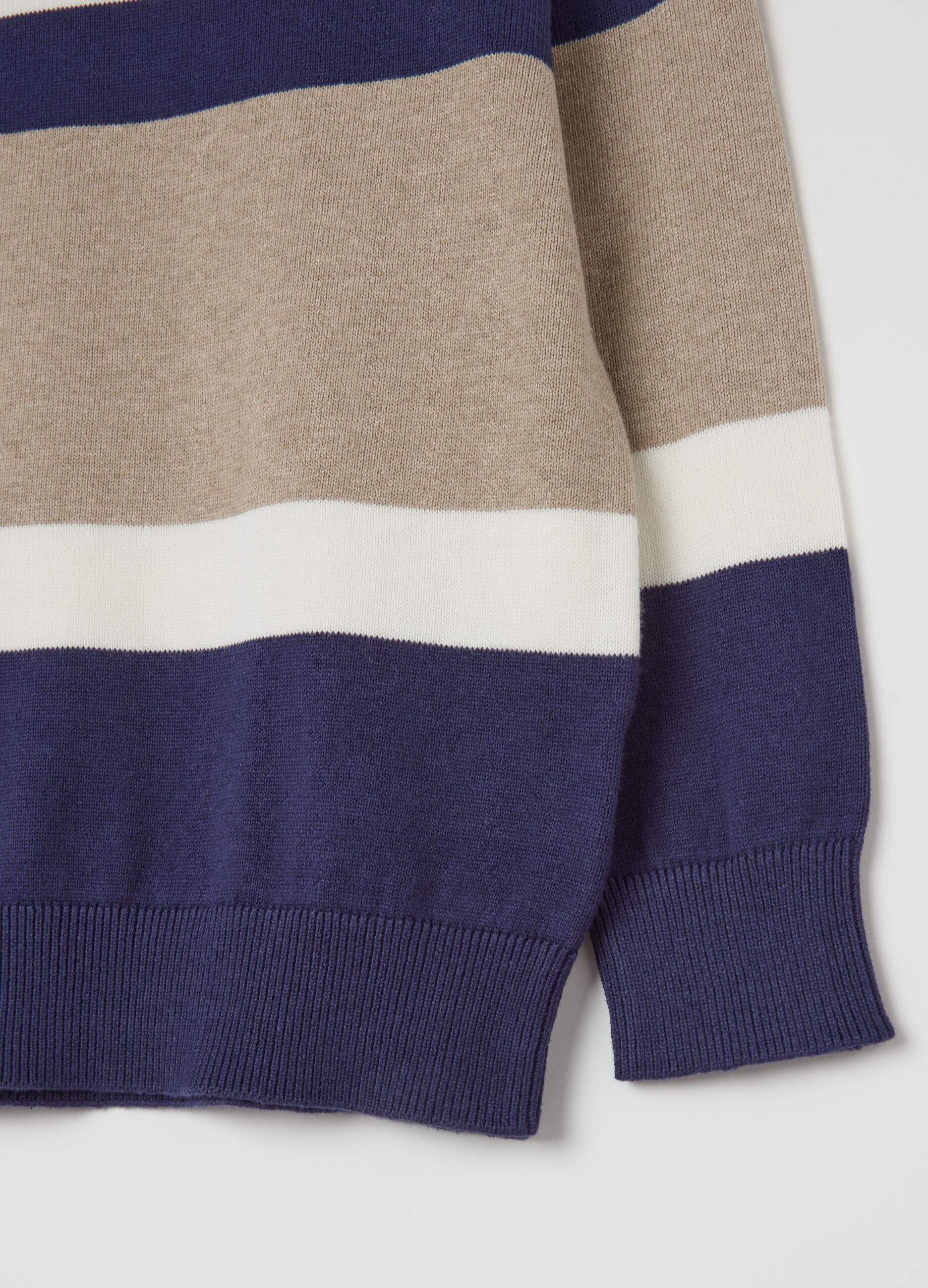 Pullover in cotone con fantasia a righe