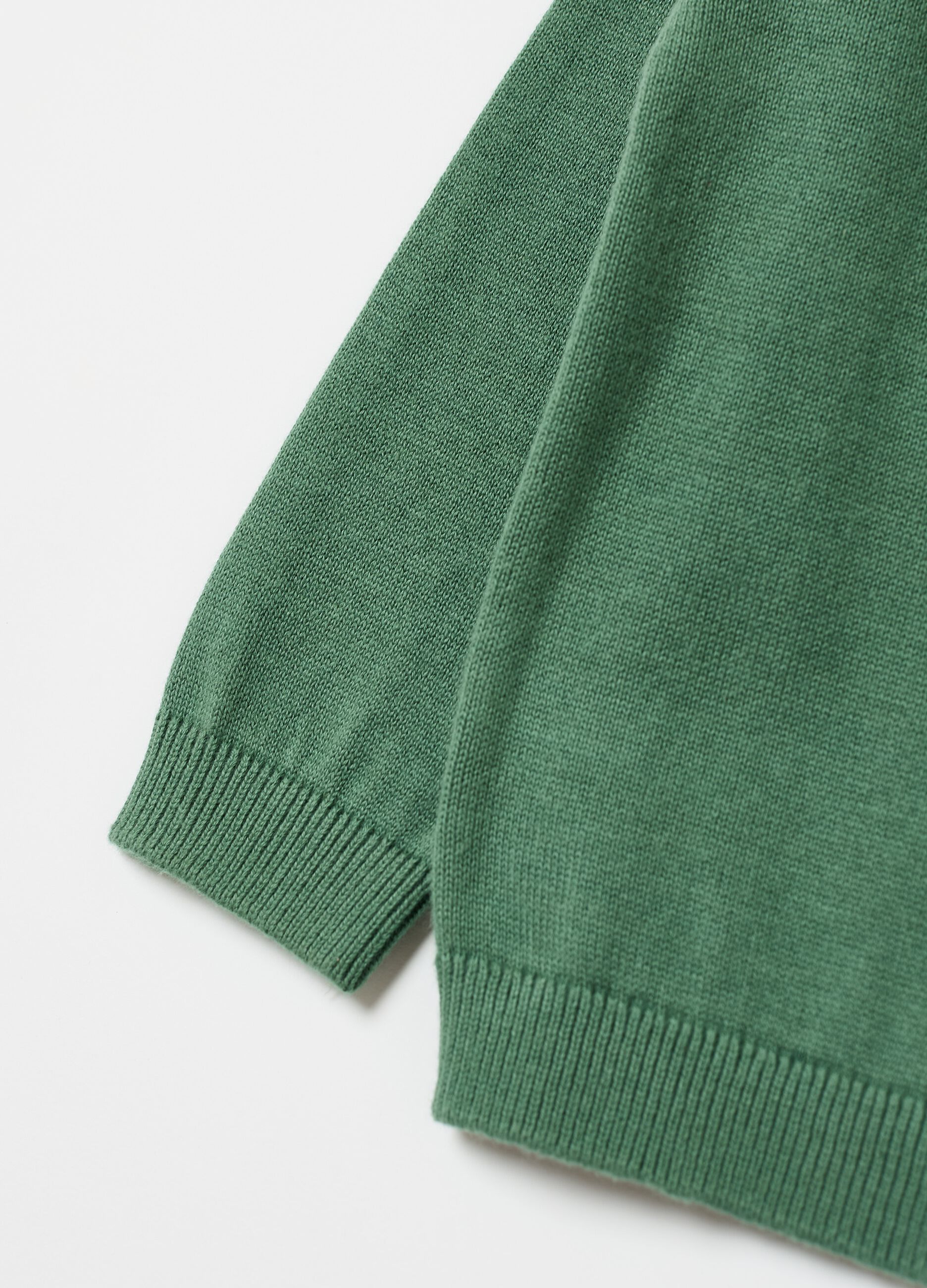 Solid colour 100% cotton knit pullover