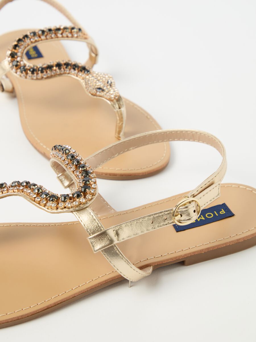 Sandals with stone snake_2