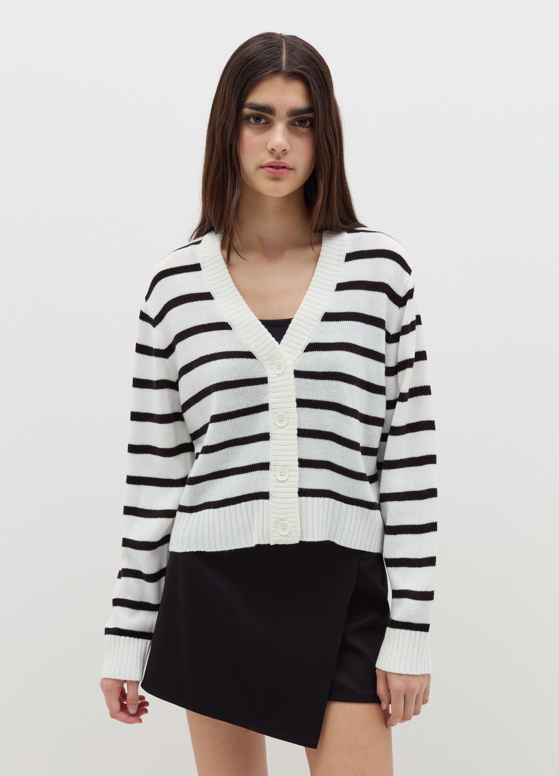 Cardigan with striped pattern and V neck