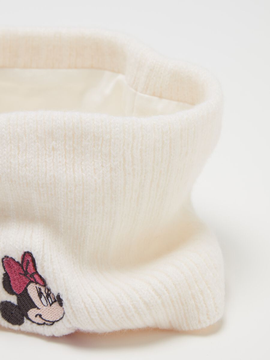 Knit neck warmer with Minnie embroidery_2