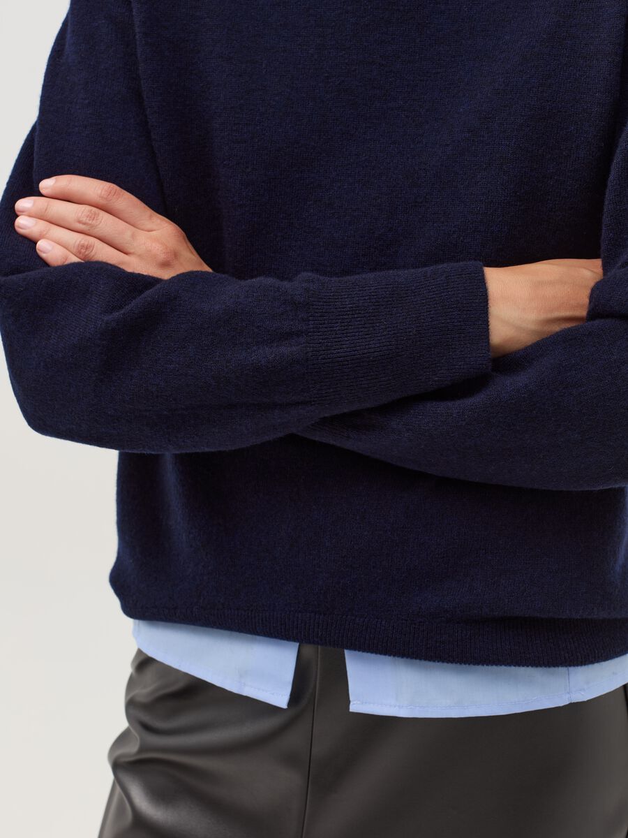 Solid colour wool turtleneck jumper_3