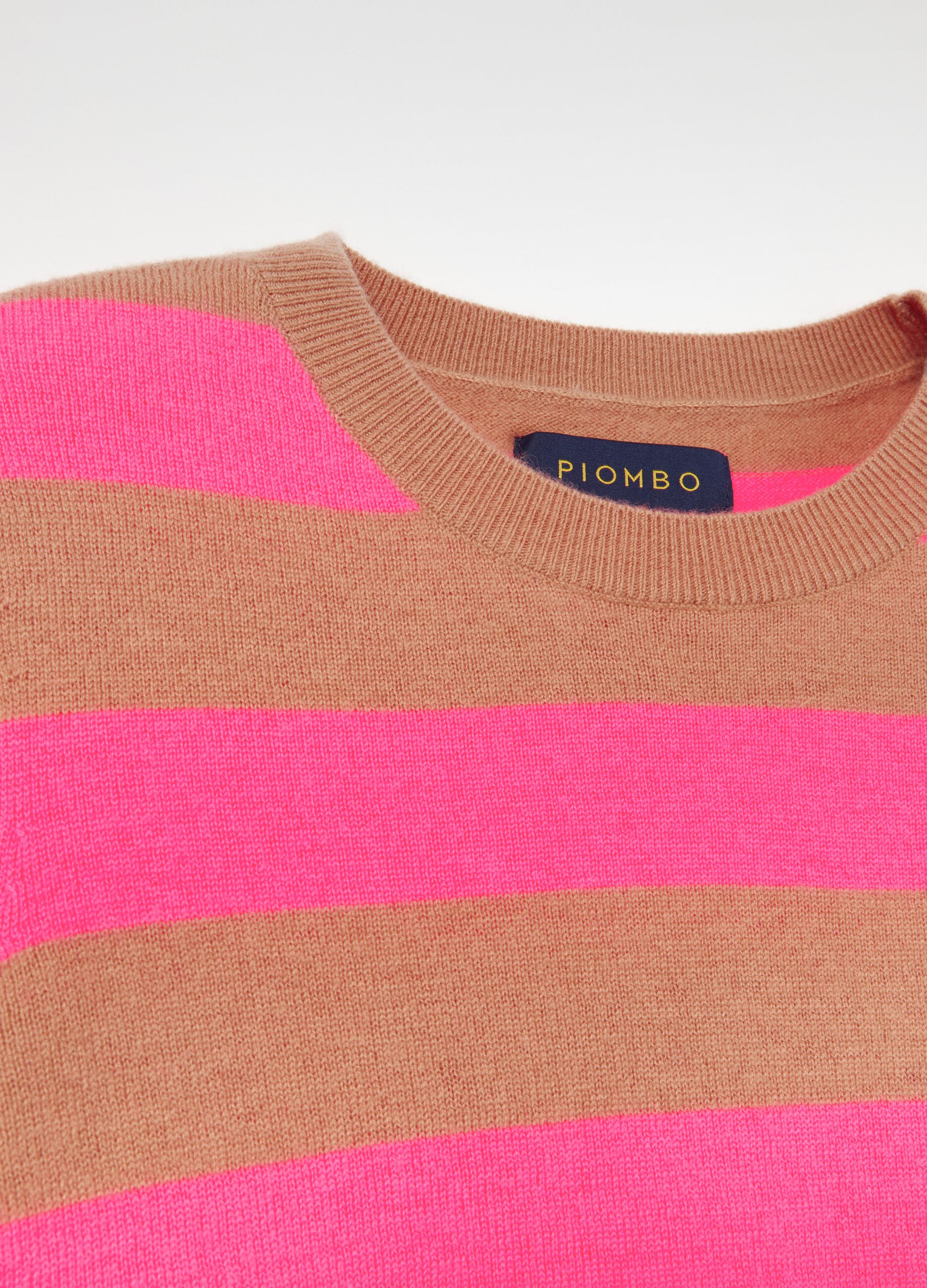 Pullover with round neck in striped wool