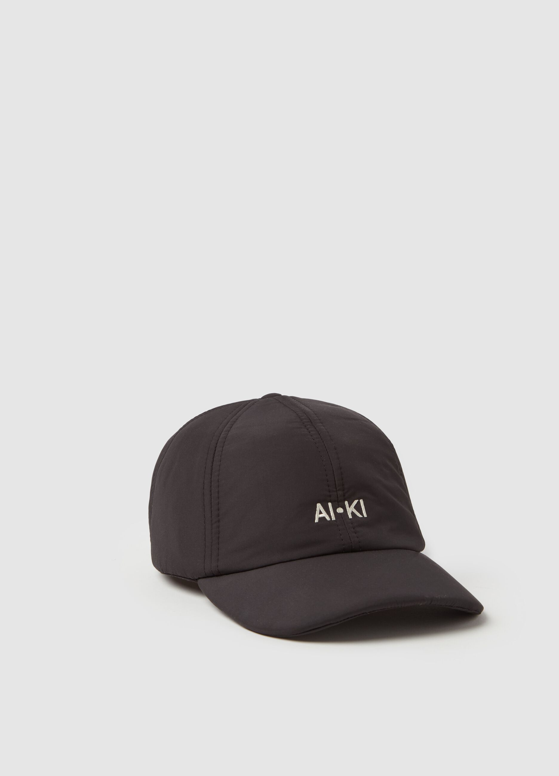 AI•KI baseball cap with logo embroidery