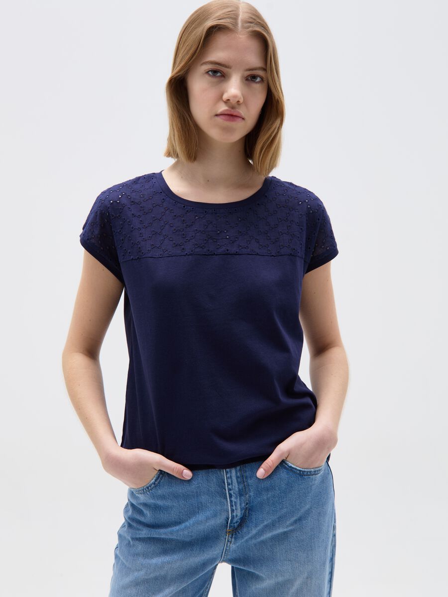 Cotton T-shirt with broderie anglaise_2