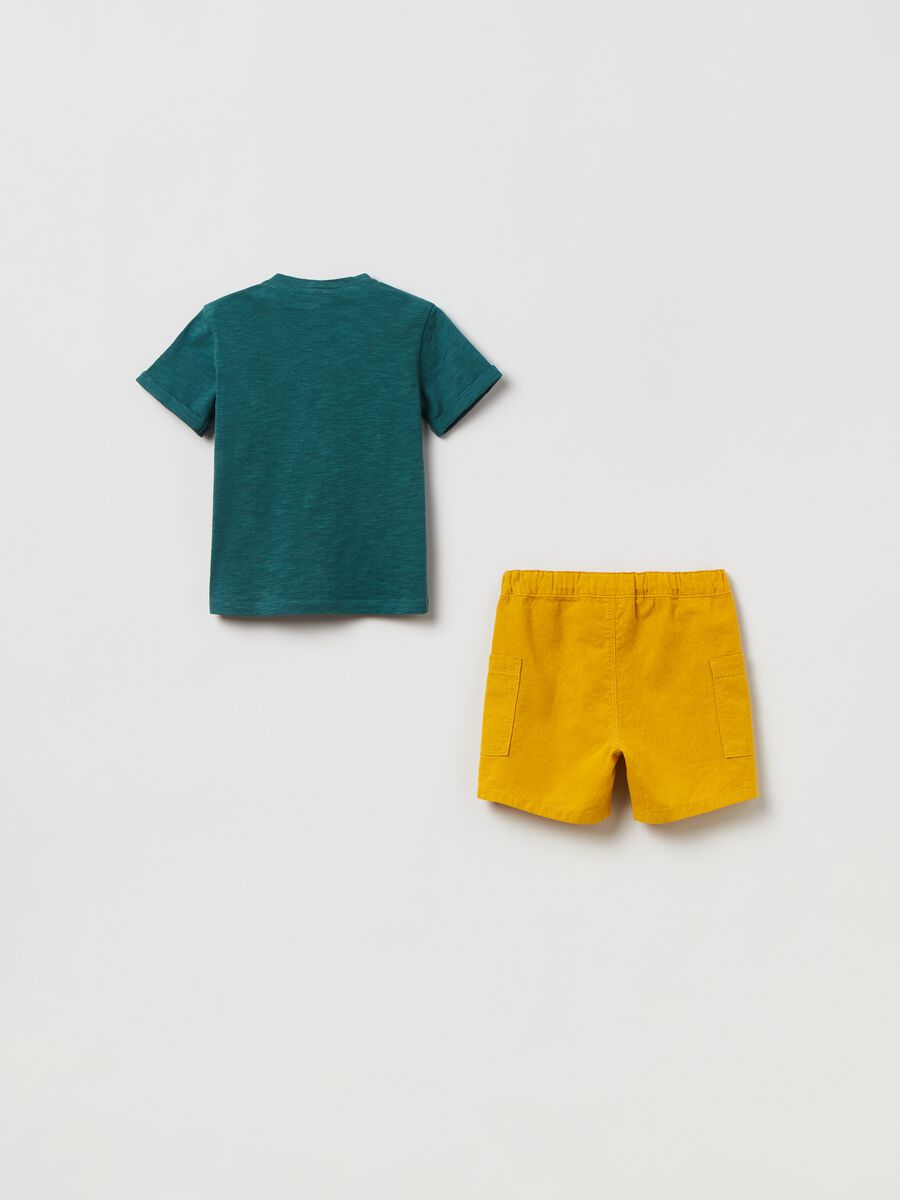 T-shirt and shorts set with embroidered tiger_1