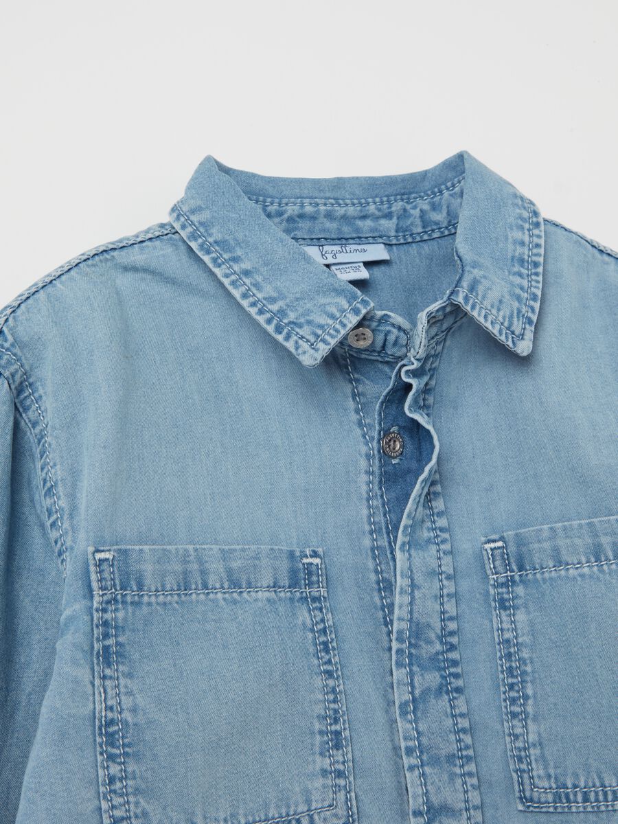 Denim shirt with pockets_2