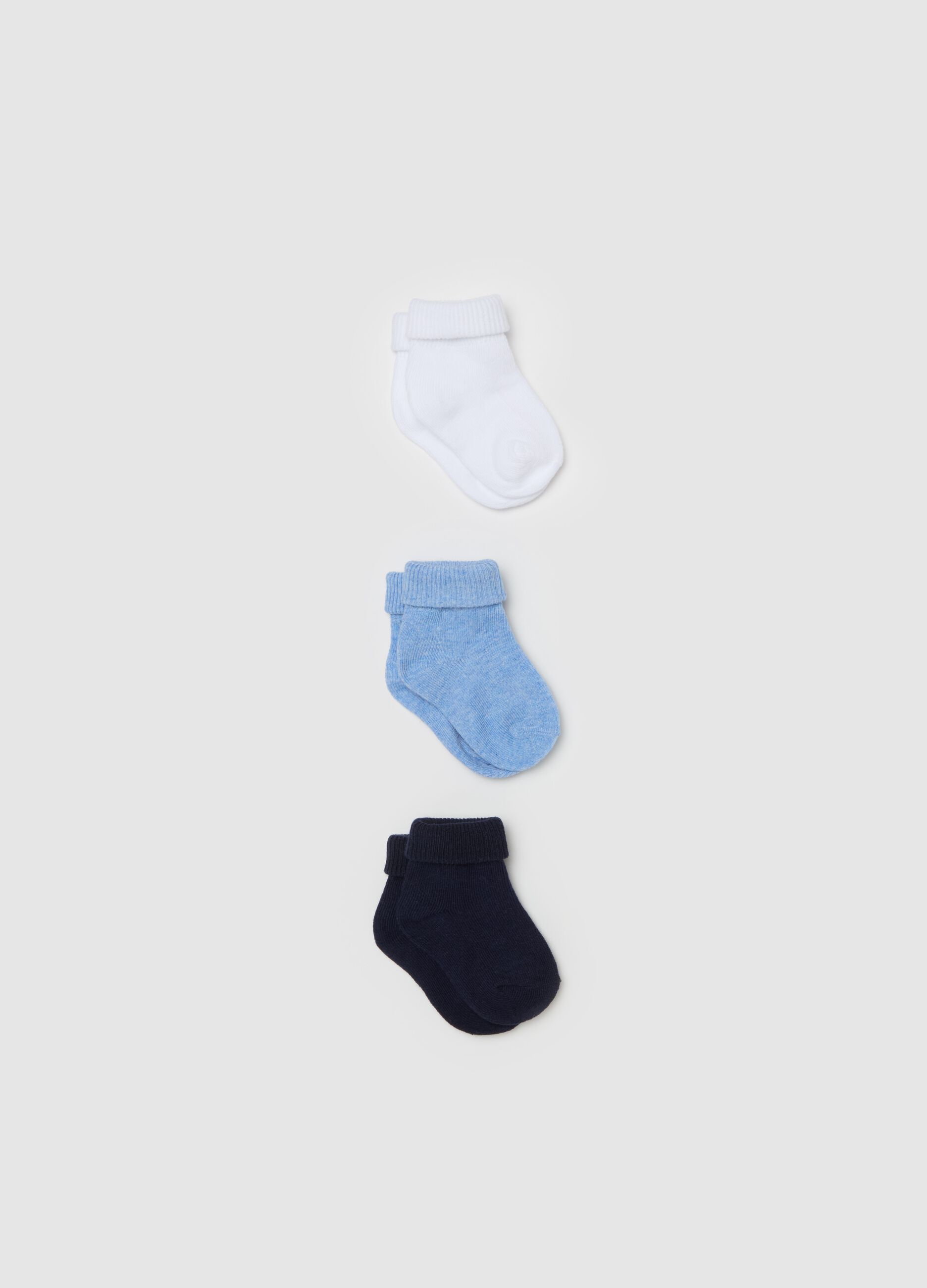 Three-pair pack stretch socks with turn ups