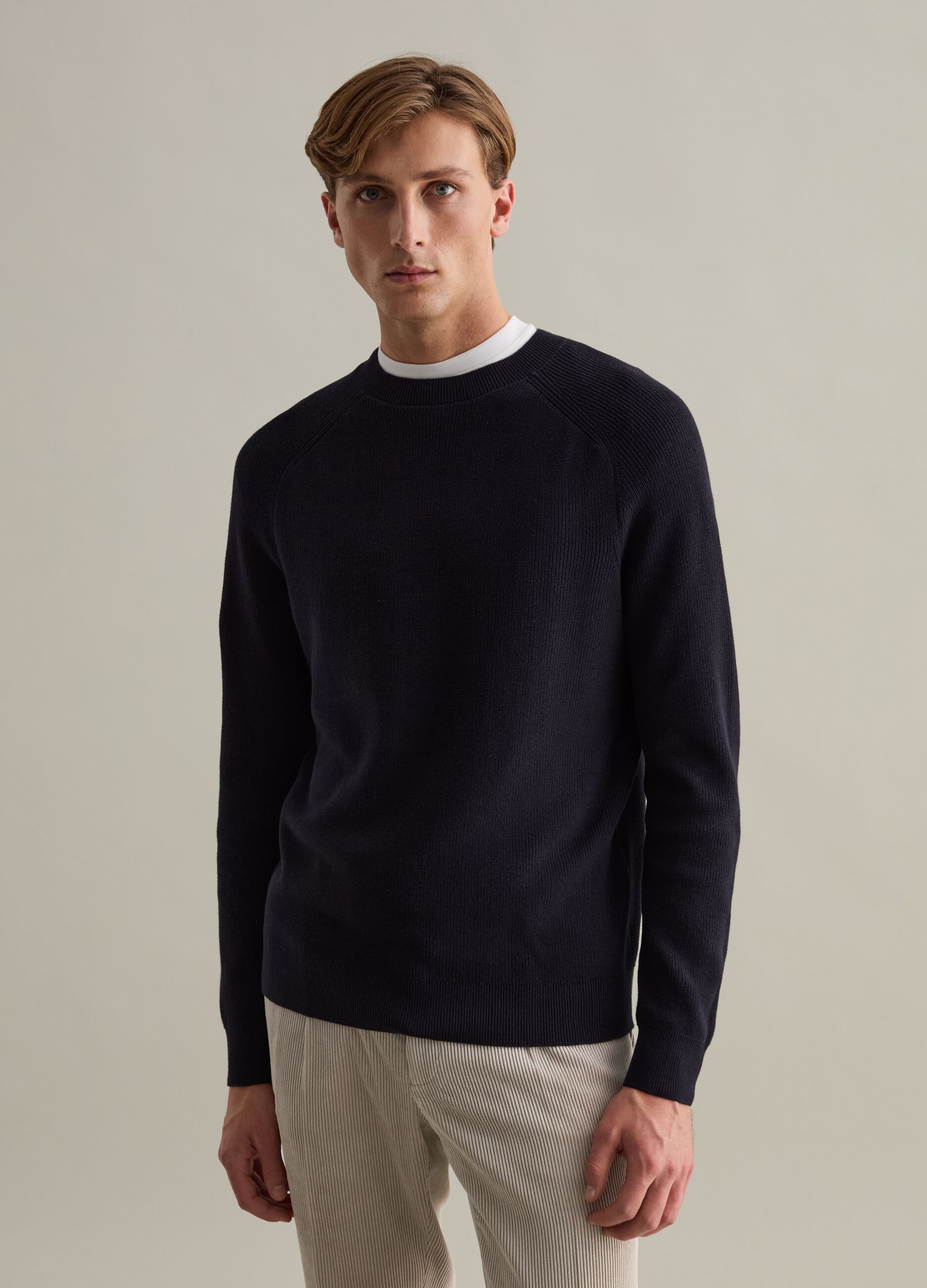 Contemporary pullover with ribbing