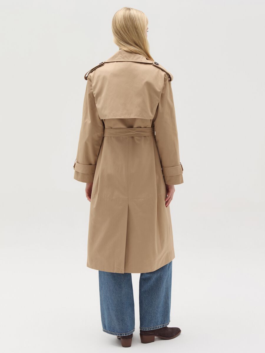 Long double-breasted trench coat_2