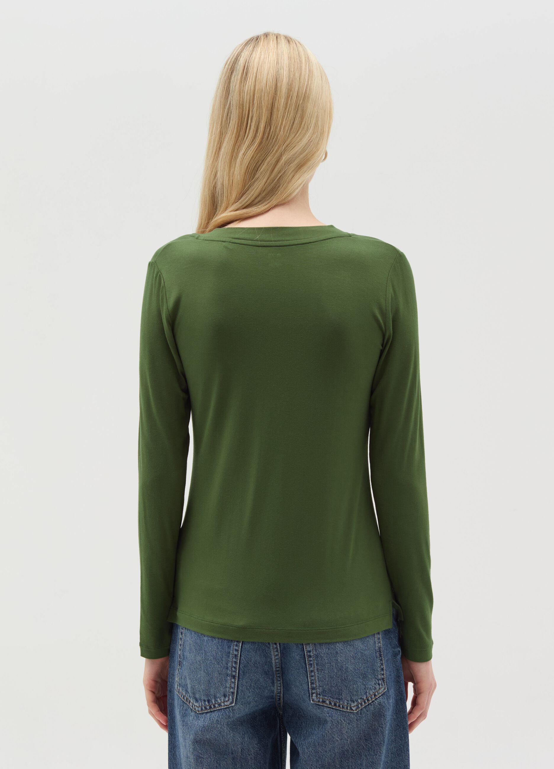 Stretch viscose T-shirt with V neck