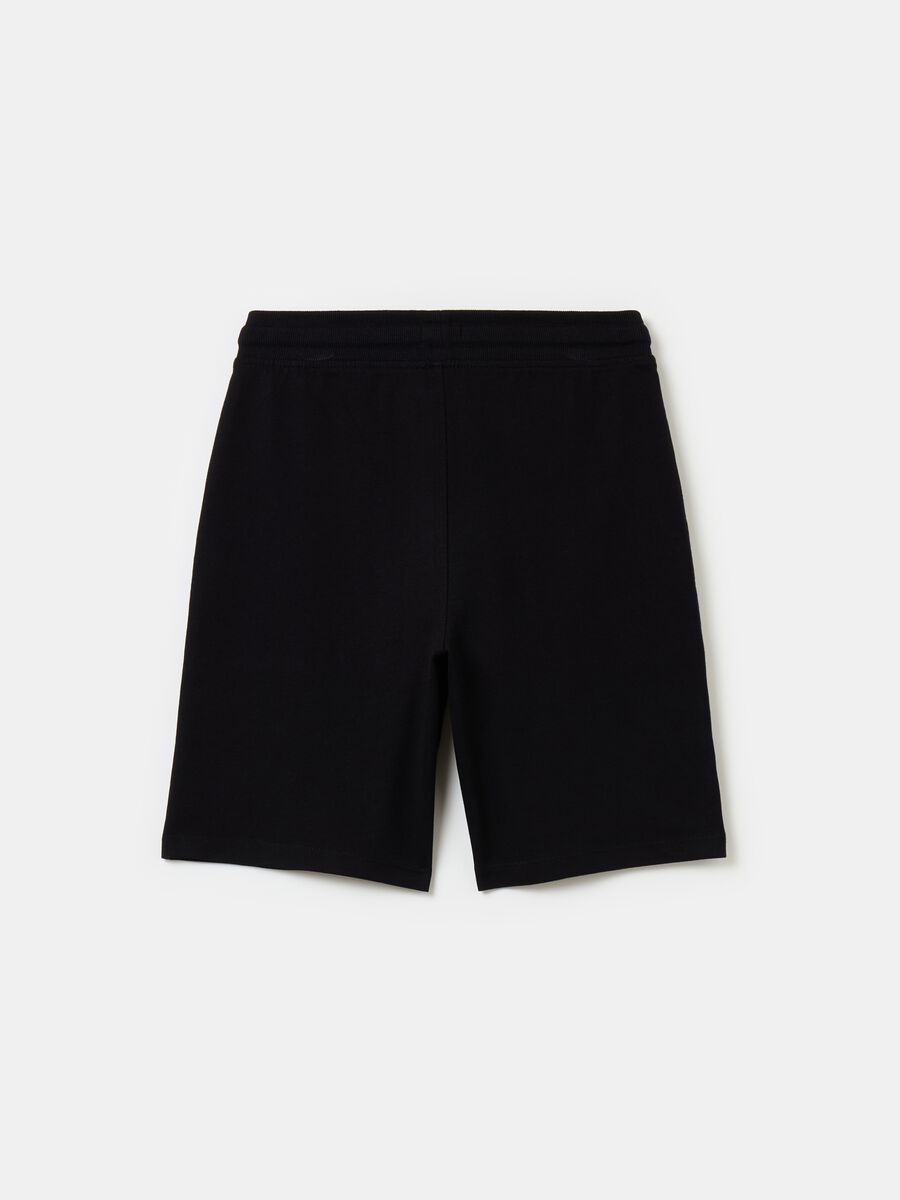 Solid colour shorts in French terry_0