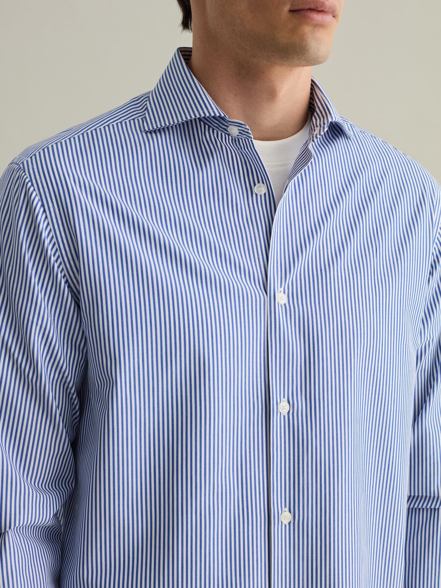 Regular-fit striped cotton shirt_3