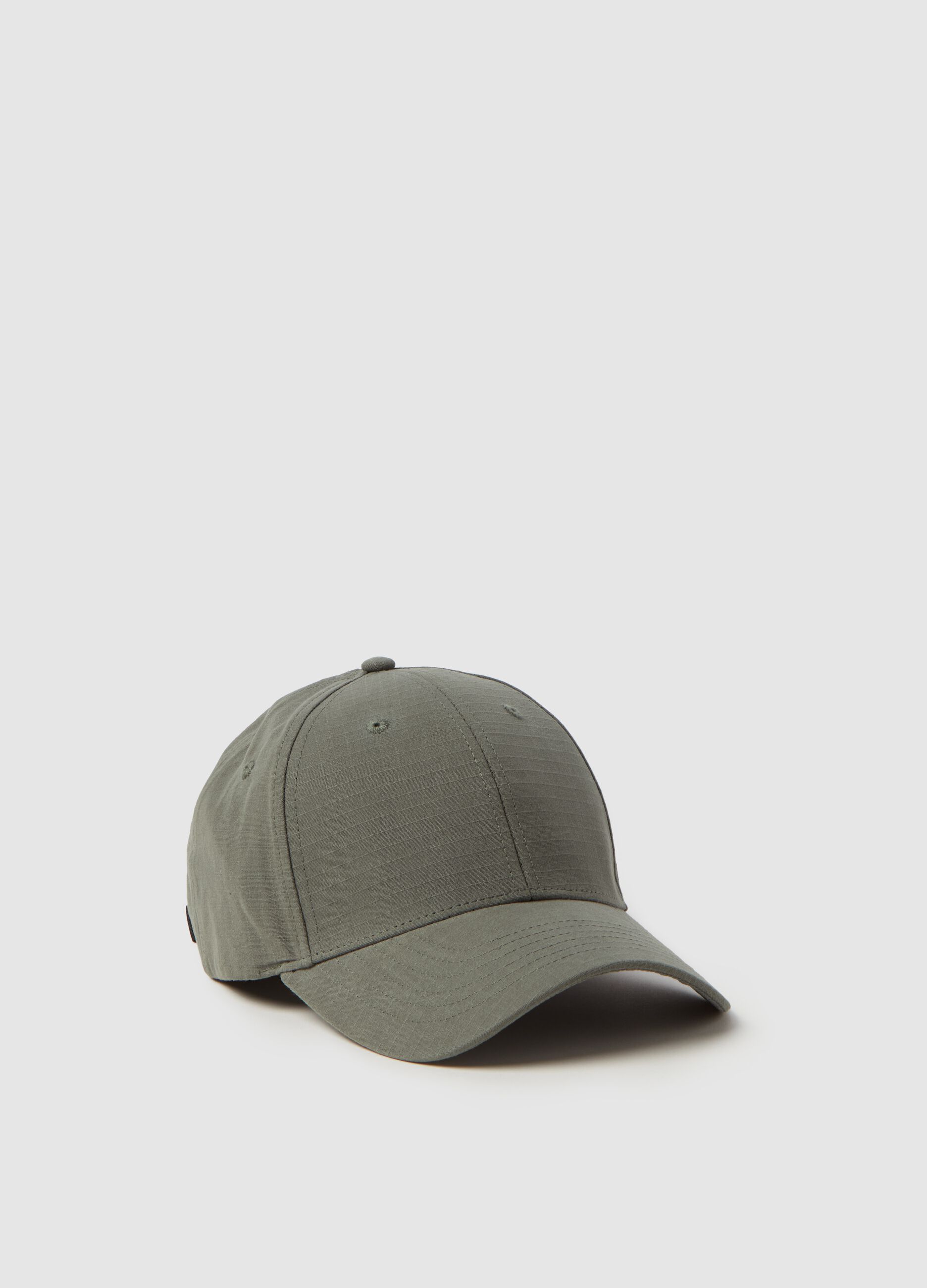 Baseball cap with ripstop weave