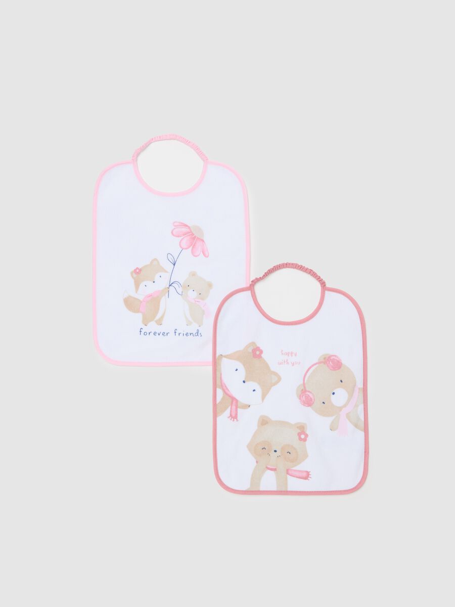 Three-pack bibs with PEVA backing and animal print_0