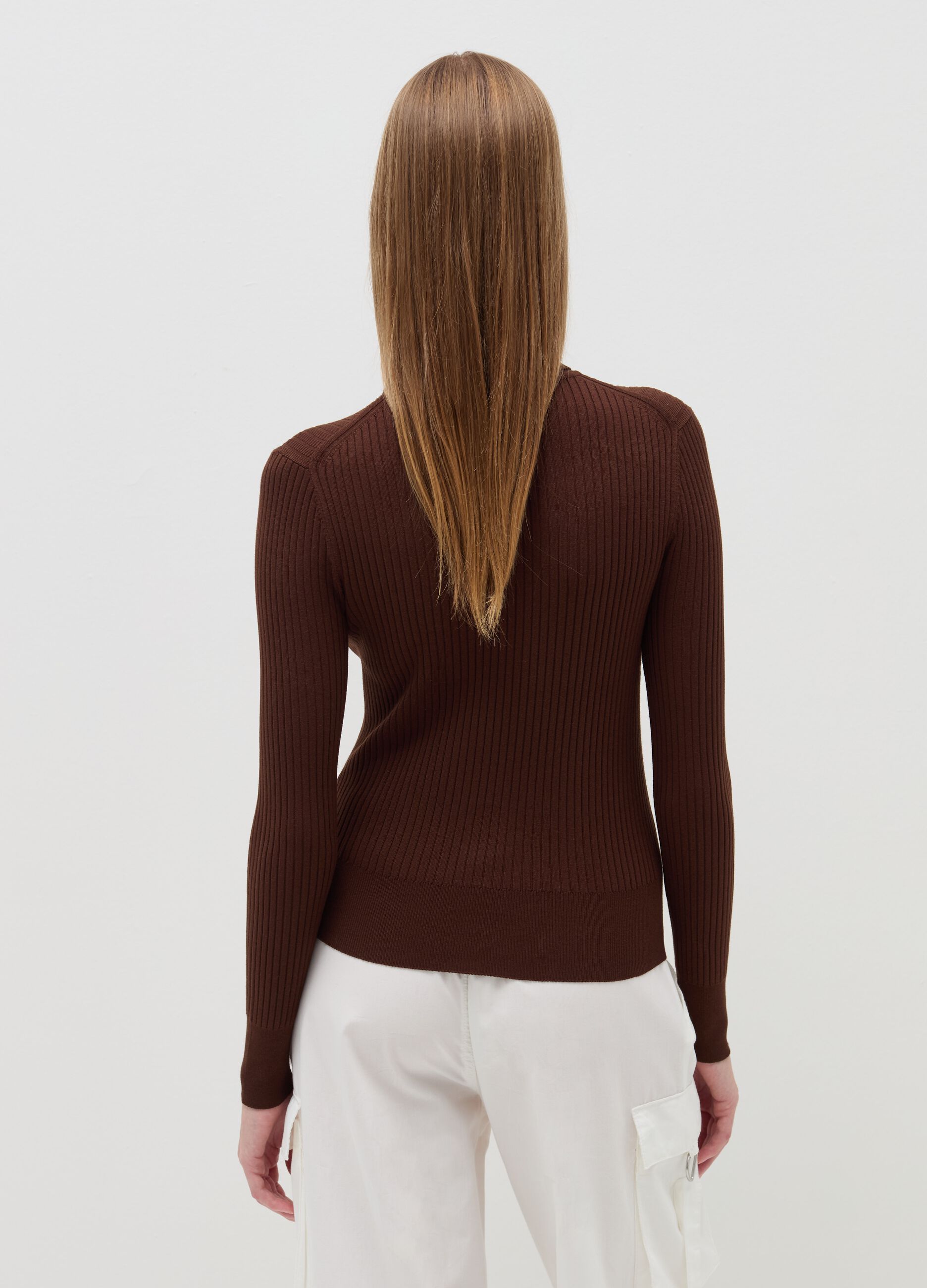 Turtleneck pullover with flat ribbing